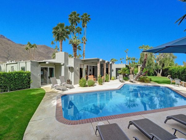 Palm Springs Home 991938