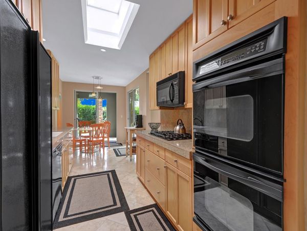 Palm Springs Home 991938