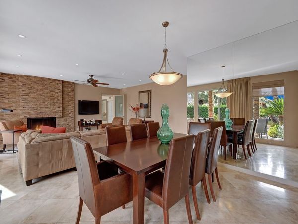 Palm Springs Home 991938