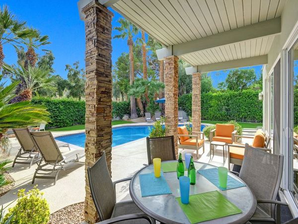Palm Springs Home 991938
