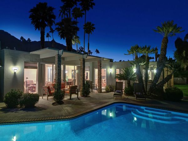 Palm Springs Home 991938
