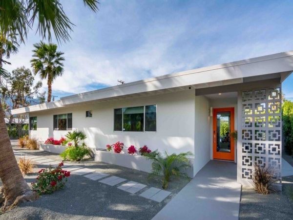 Palm Springs Home 991940
