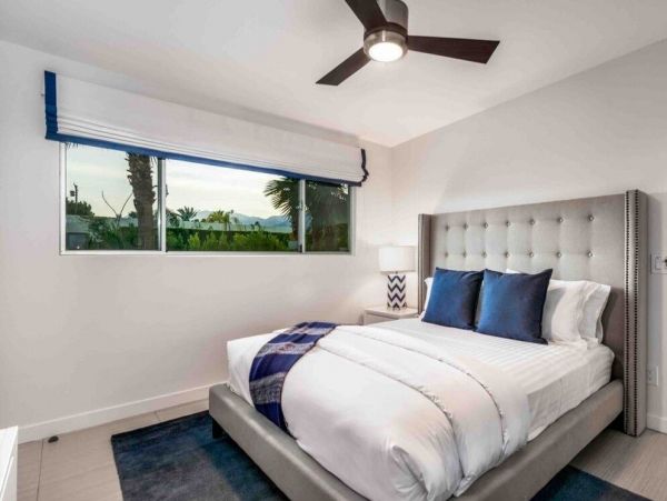 Palm Springs Home 991940