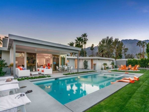 Palm Springs Home 991940