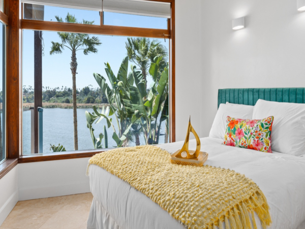 Private Pool Carlsbad Vacation Home 9 Bedrooms Lagoon Front