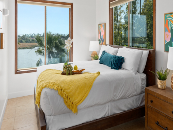Private Pool Carlsbad Vacation Home 9 Bedrooms Lagoon Front