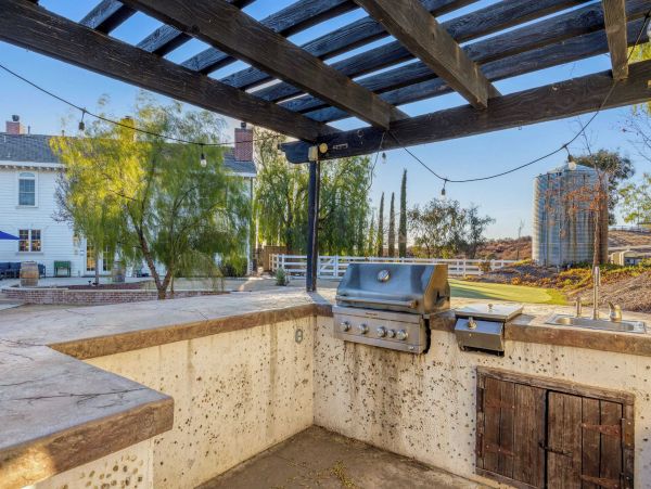 Temecula Vacation Rental with Infinity Pool & Game Room California Wine Country