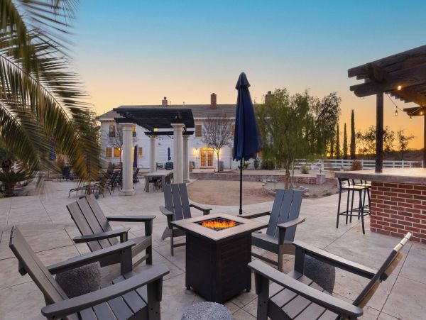 Temecula Vacation Rental with Infinity Pool & Game Room California Wine Country