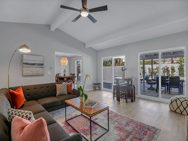 Palm Springs Home 991944