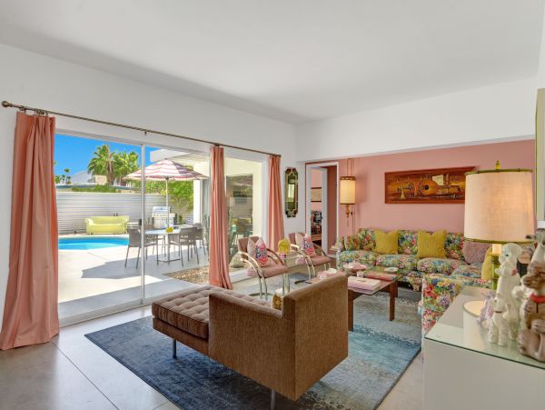 Palm Springs Home 991945