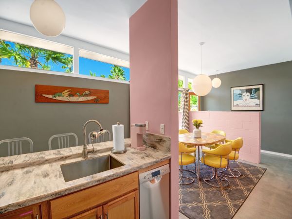 Palm Springs Home 991945