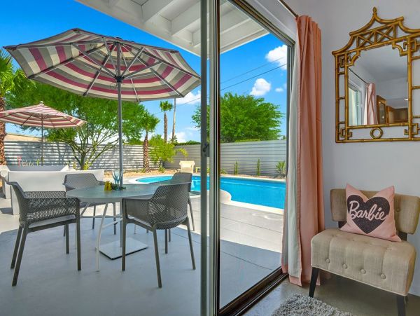 Palm Springs Home 991945