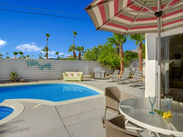 Palm Springs Home 991945