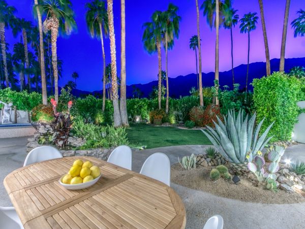 Palm Springs Home 991946