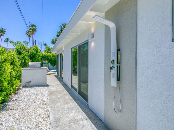 Palm Springs Home 991946