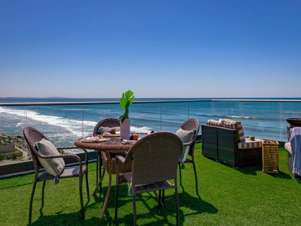 Oceanside Eight Bedroom Vacation Rental Home wit Private Spa