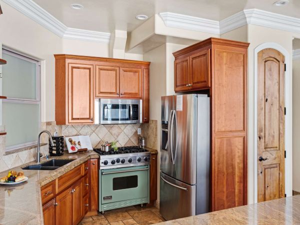 Oceanside Eight Bedroom Vacation Rental Home wit Private Spa
