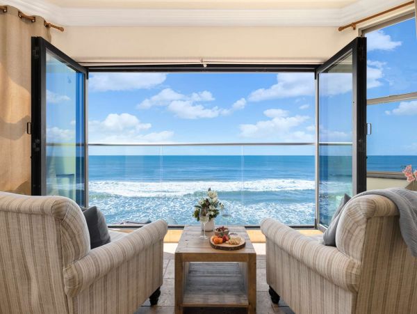 Oceanside Eight Bedroom Vacation Rental Home wit Private Spa