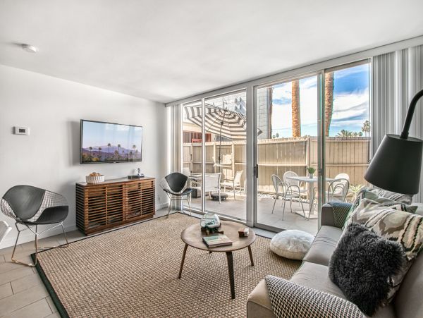 Palm Springs Condo 991949