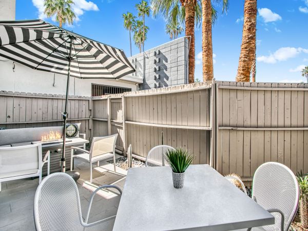 Palm Springs Condo 991949