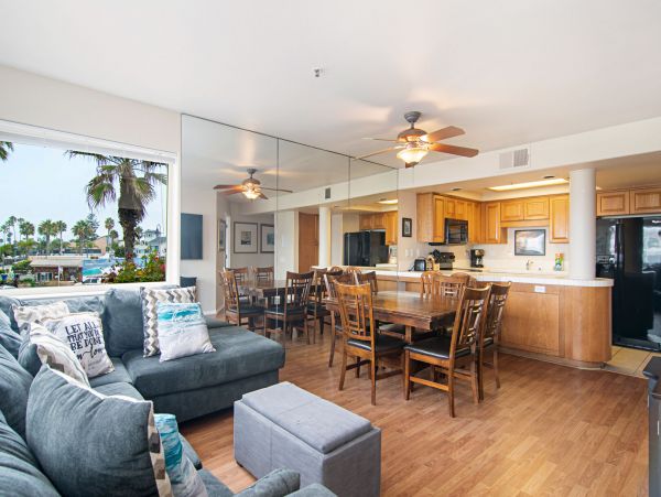 San Diego Beach Communities North Condo 991951