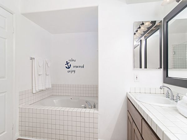 San Diego Beach Communities North Condo 991951
