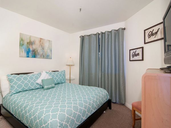 San Diego Beach Communities North Condo 991955