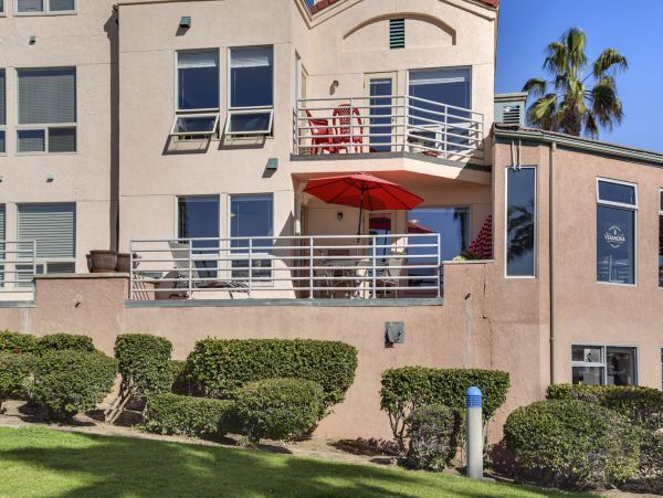 San Diego Beach Communities North Condo 991955