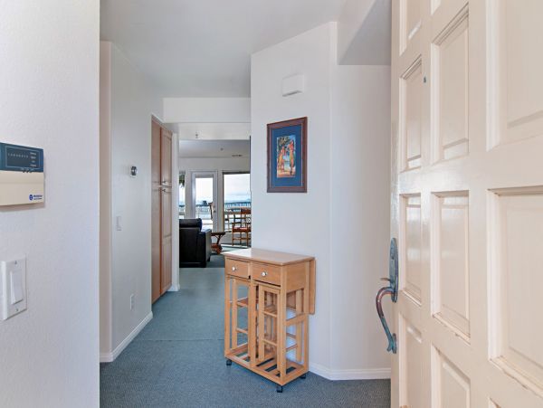 San Diego Beach Communities North Condo 991956