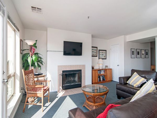 San Diego Beach Communities North Condo 991956