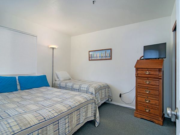 San Diego Beach Communities North Condo 991956