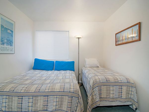 San Diego Beach Communities North Condo 991956