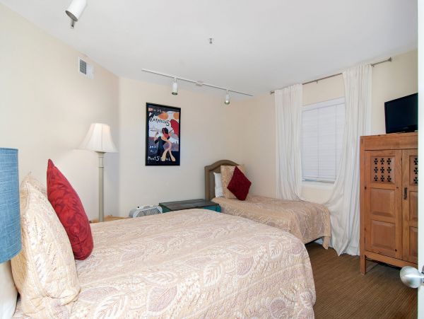 San Diego Beach Communities North Condo 991957