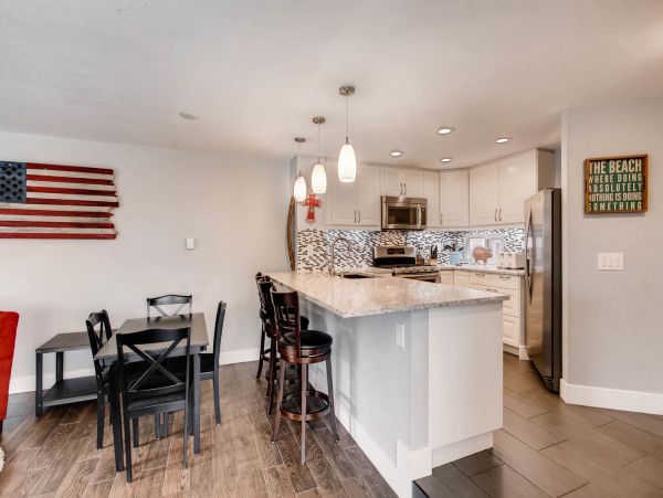 San Diego Beach Communities North Condo 991958