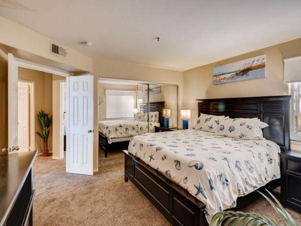 San Diego Beach Communities North Condo 991959