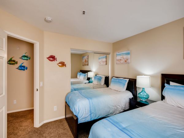San Diego Beach Communities North Condo 991959