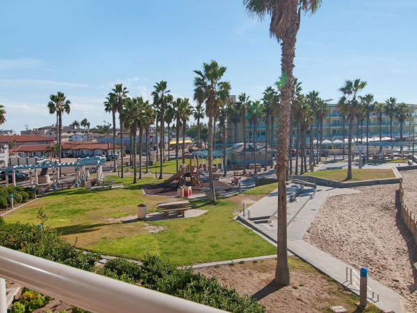 San Diego Beach Communities North Condo 991961