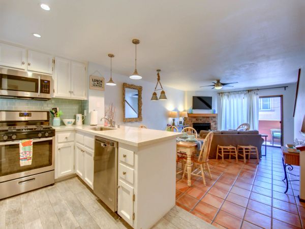 San Diego Beach Communities North Home 991962