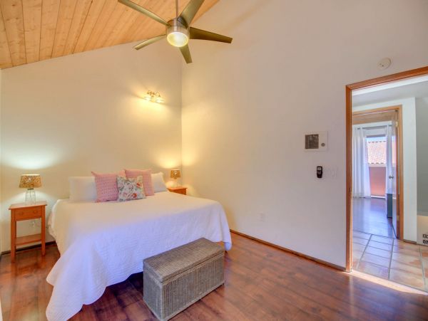 San Diego Beach Communities North Home 991962