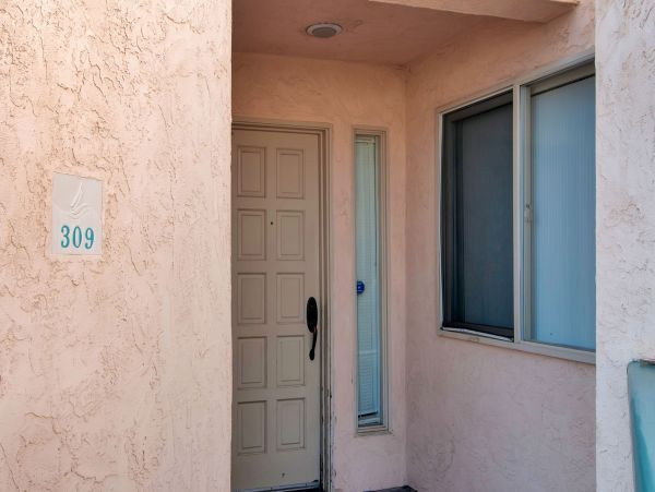 San Diego Beach Communities North Condo 991963