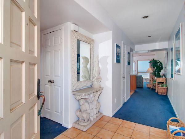 San Diego Beach Communities North Condo 991963