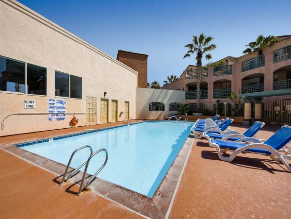 San Diego Beach Communities North Condo 991965