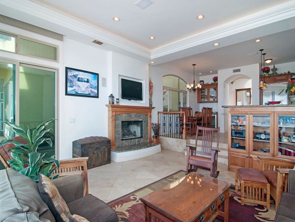 San Diego Beach Communities North Home 991966