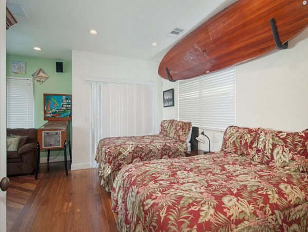 San Diego Beach Communities North Home 991966