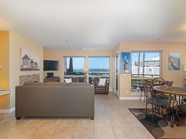 San Diego Beach Communities North Condo 991968