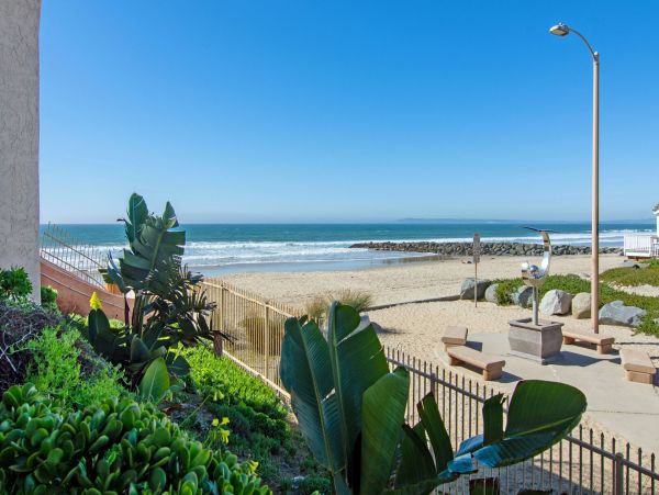 San Diego Beach Communities North Condo 991968