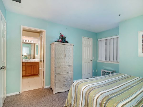 San Diego Beach Communities North Condo 991969