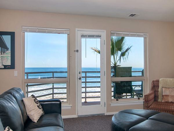 San Diego Beach Communities North Condo 991970