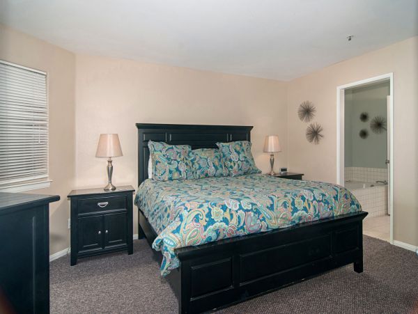 San Diego Beach Communities North Condo 991970