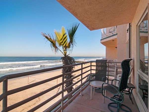 San Diego Beach Communities North Condo 991970